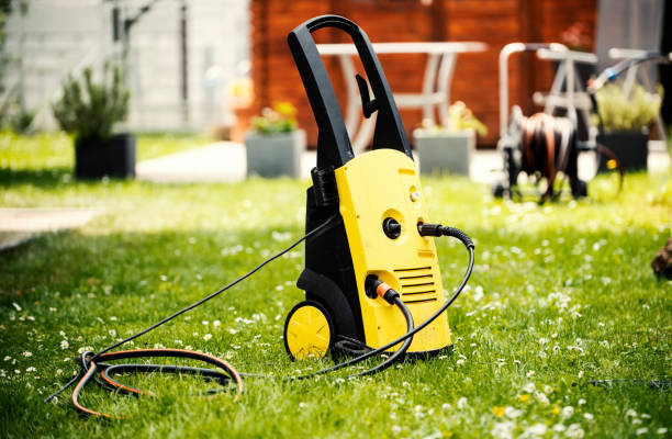 Best Rust Removal  in Pinewood, FL